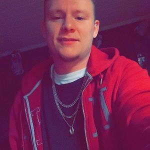 Meet your Posher, Kyle